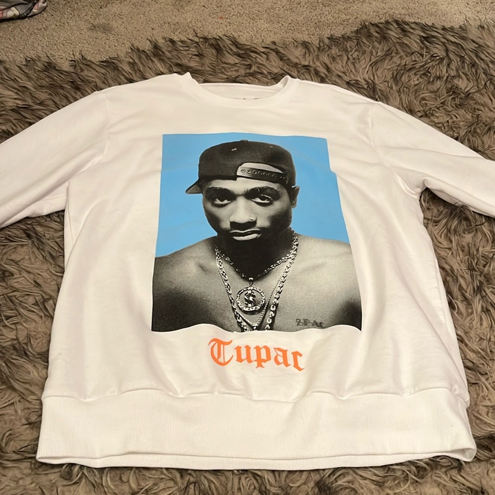 Forever 21 Tupac Sweatshirt